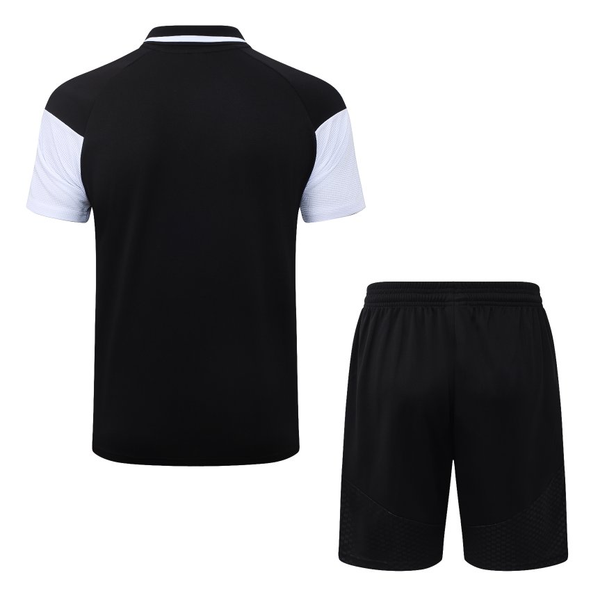 Survetement Liverpool Polo 2026 2027 Noir Blanc (2) Survetement Liverpool Polo 2026 2027 Noir Blanc (2)