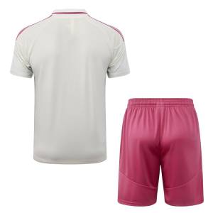Survetement Real Madrid Polo 2026 2027 Beige Rouge (2) Survetement Real Madrid Polo 2026 2027 Beige Rouge (2)