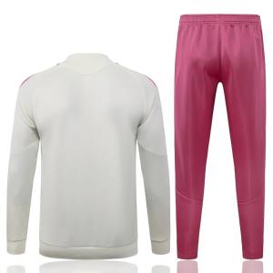 Survetement Real Madrid Veste 2026 2027 Beige Rouge (2) Survetement Real Madrid Veste 2026 2027 Beige Rouge (2)