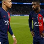 Kylian Mbappé et Ousmane Dembélé sur le terrain, expressions tendues, ambiance de match au PSG